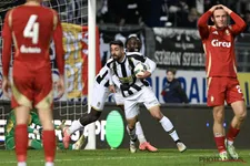 Thumbnail for article: Sporting Charleroi en Standard spelen gelijk, Zebra's scoren in het absolute slot