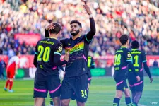 Thumbnail for article: Zeven doelpunten in vermakelijke topper: PSV legt Utrecht over de knie