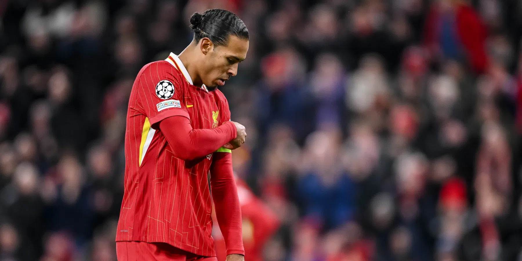 Virgil van Dijk teleurgesteld in eerste contractaanbieding Liverpool