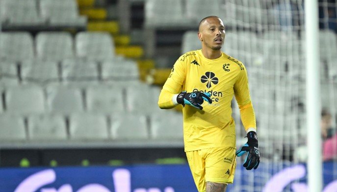 Eloy Room advies aan Kevin Denkey van Cercle Brugge over MLS