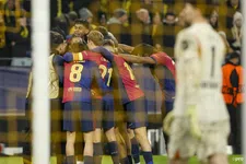 Thumbnail for article: Barça weet met invaller Frenkie te winnen in Dortmund, City morst wéér