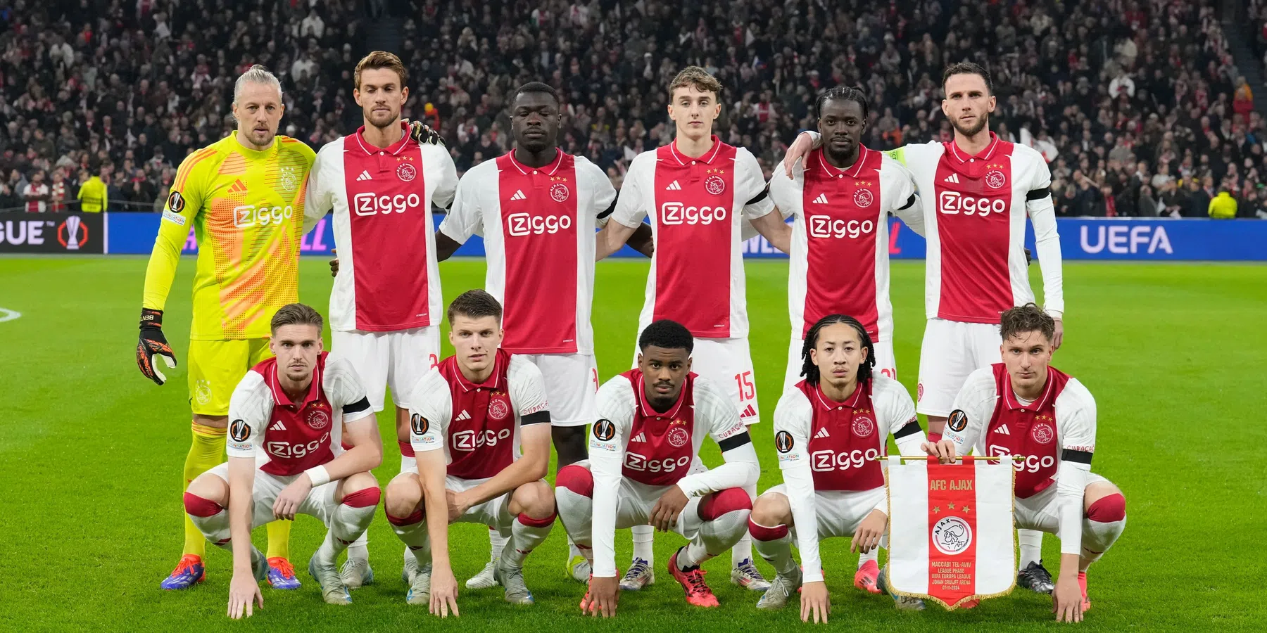 Ajax-drietal op scherp tegen Lazio