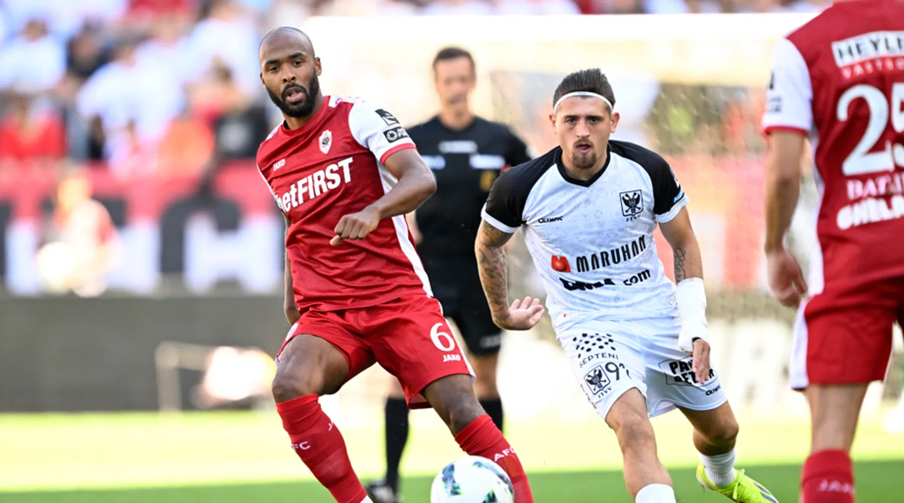 Denis Odoi spreekt over zijn toekomst na het voetbal