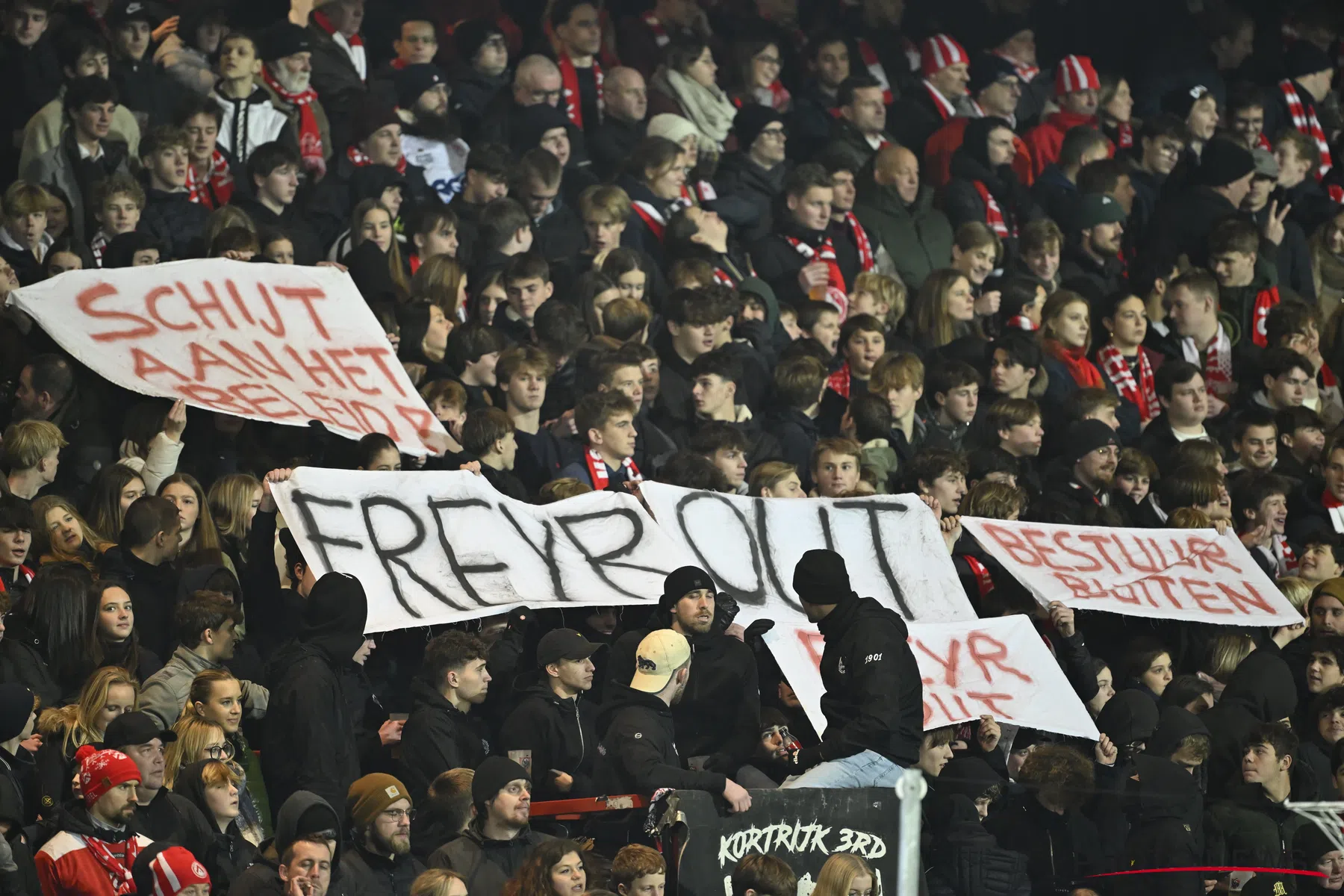 Yves Vanderhaeghe keert terug als trainer bij KV Kortrijk