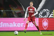 Thumbnail for article: Antwerp-speler Van den Bosch is duidelijk: 'Wij doen zeker niet onder voor Genk'