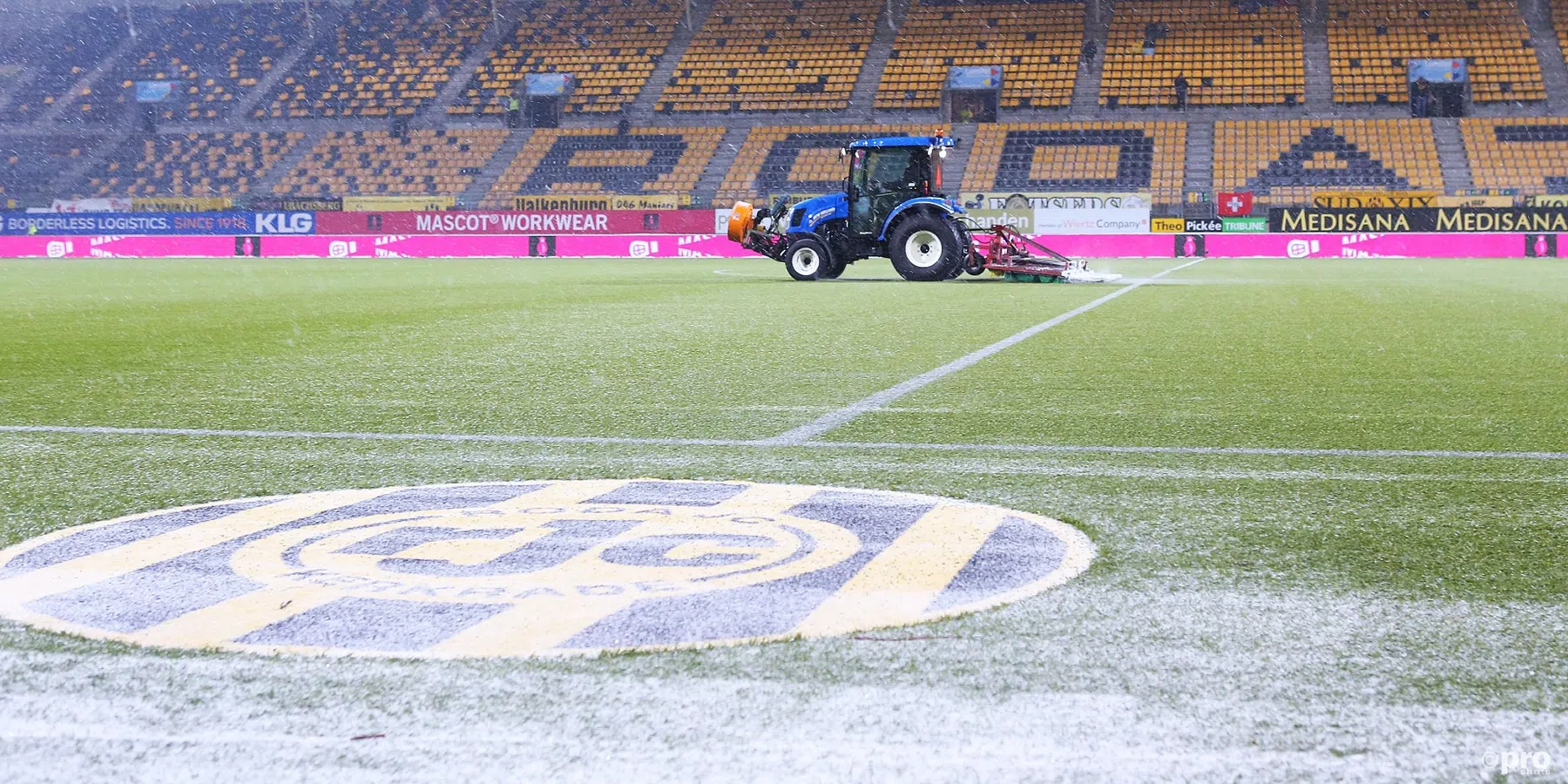 Roda JC tegen SC Cambuur afgelast vanwege sneeuwval