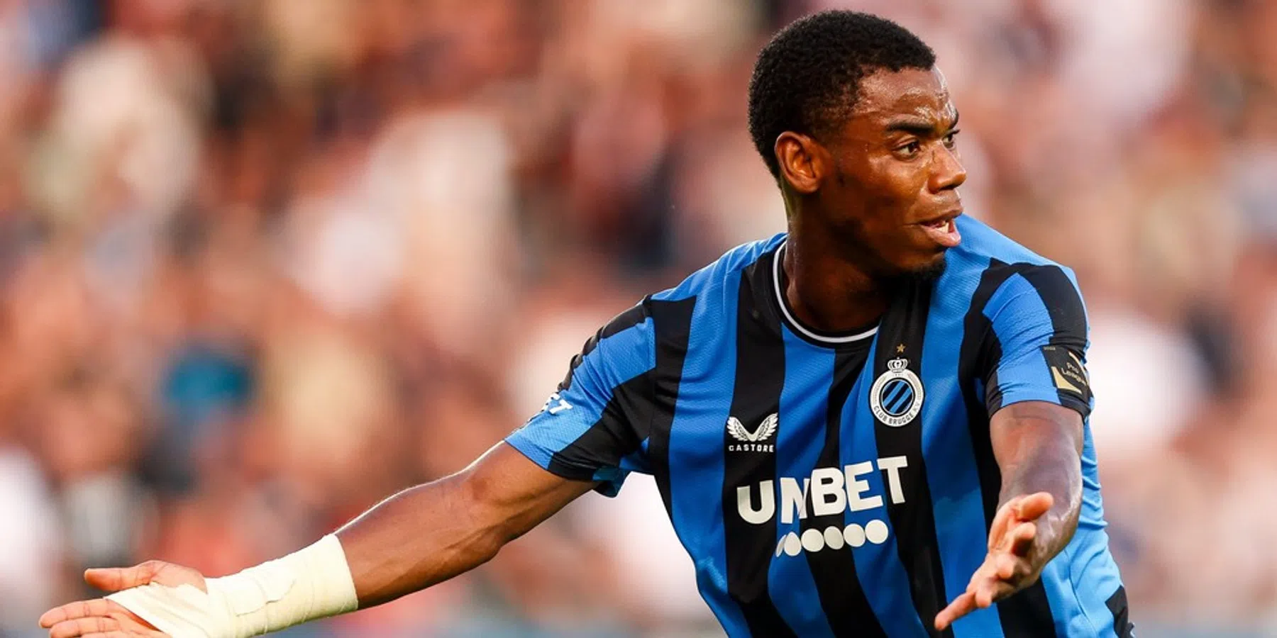 Club Brugge sluit vertrek Onyedika niet uit, maar wil de jackpot krijgen