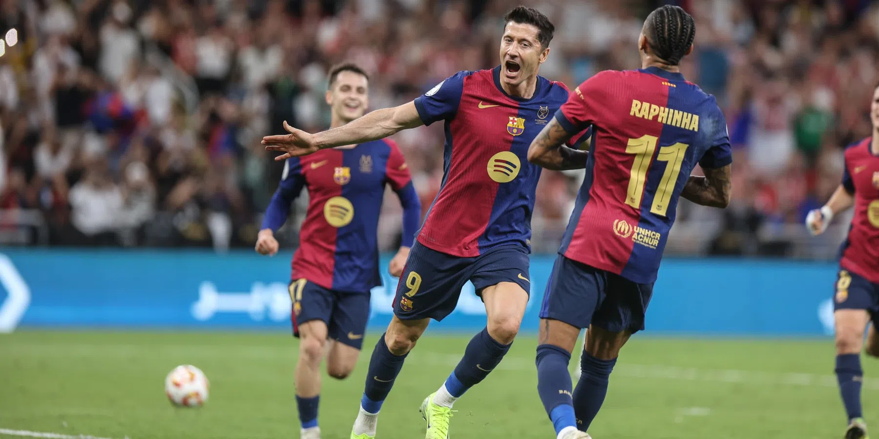 Barcelona wint overtuigend de Supercopa van Real Madrid 