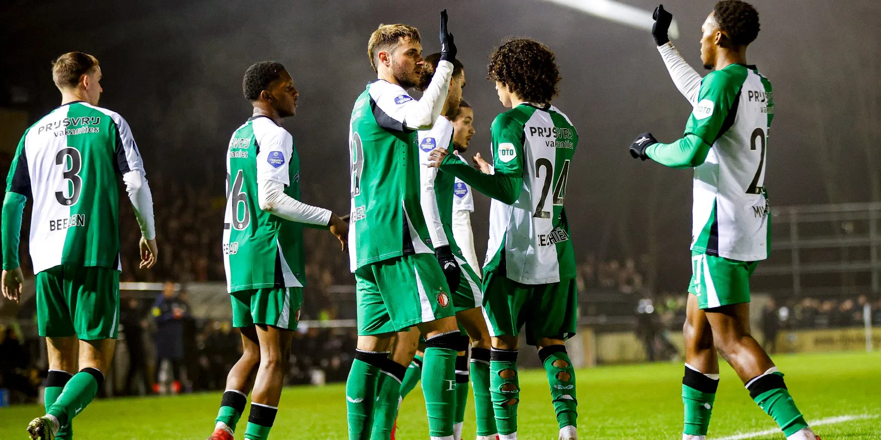 Feyenoord boekt zakelijke bekerzege op Rijnsburgse Boys