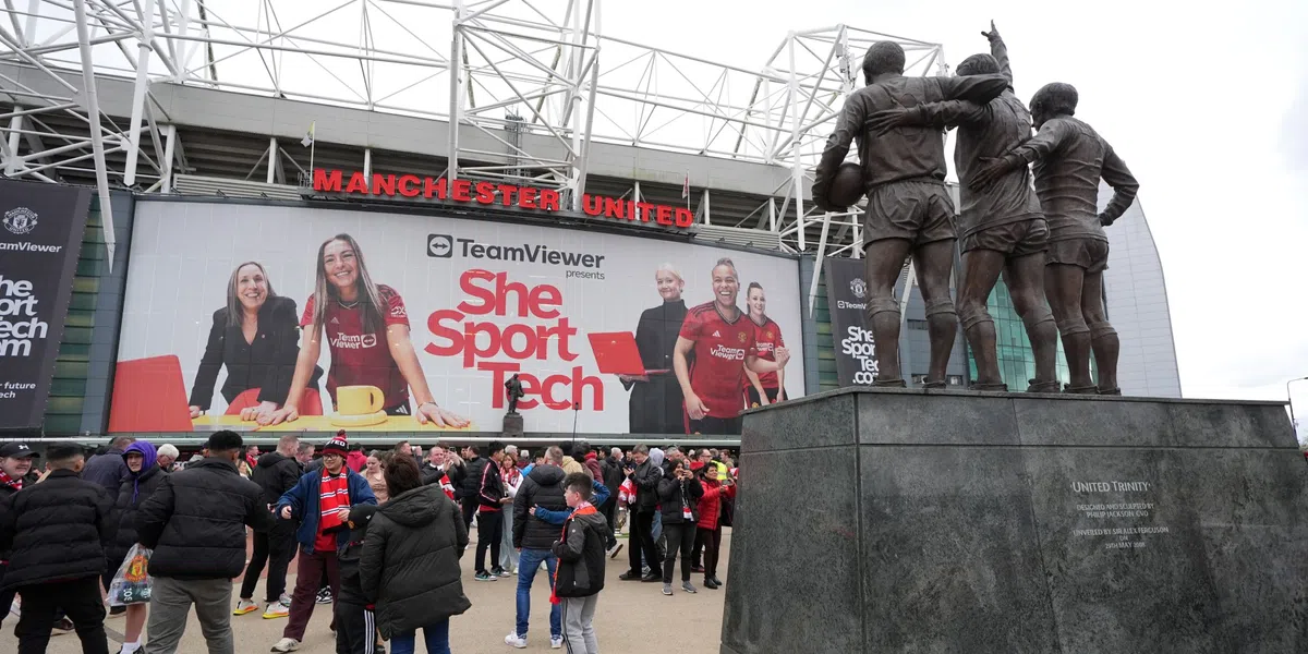 Manchester United neemt in statement afstand van beledigend 'Chelsea-lied'