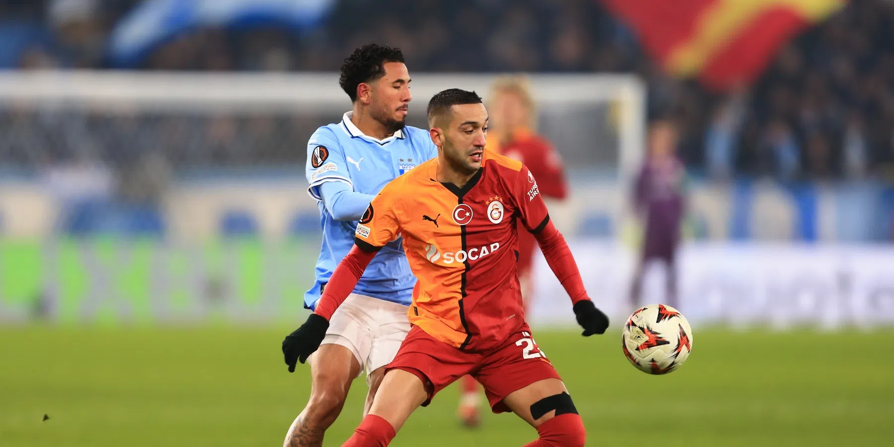 Ziyech definitief naar Qatar