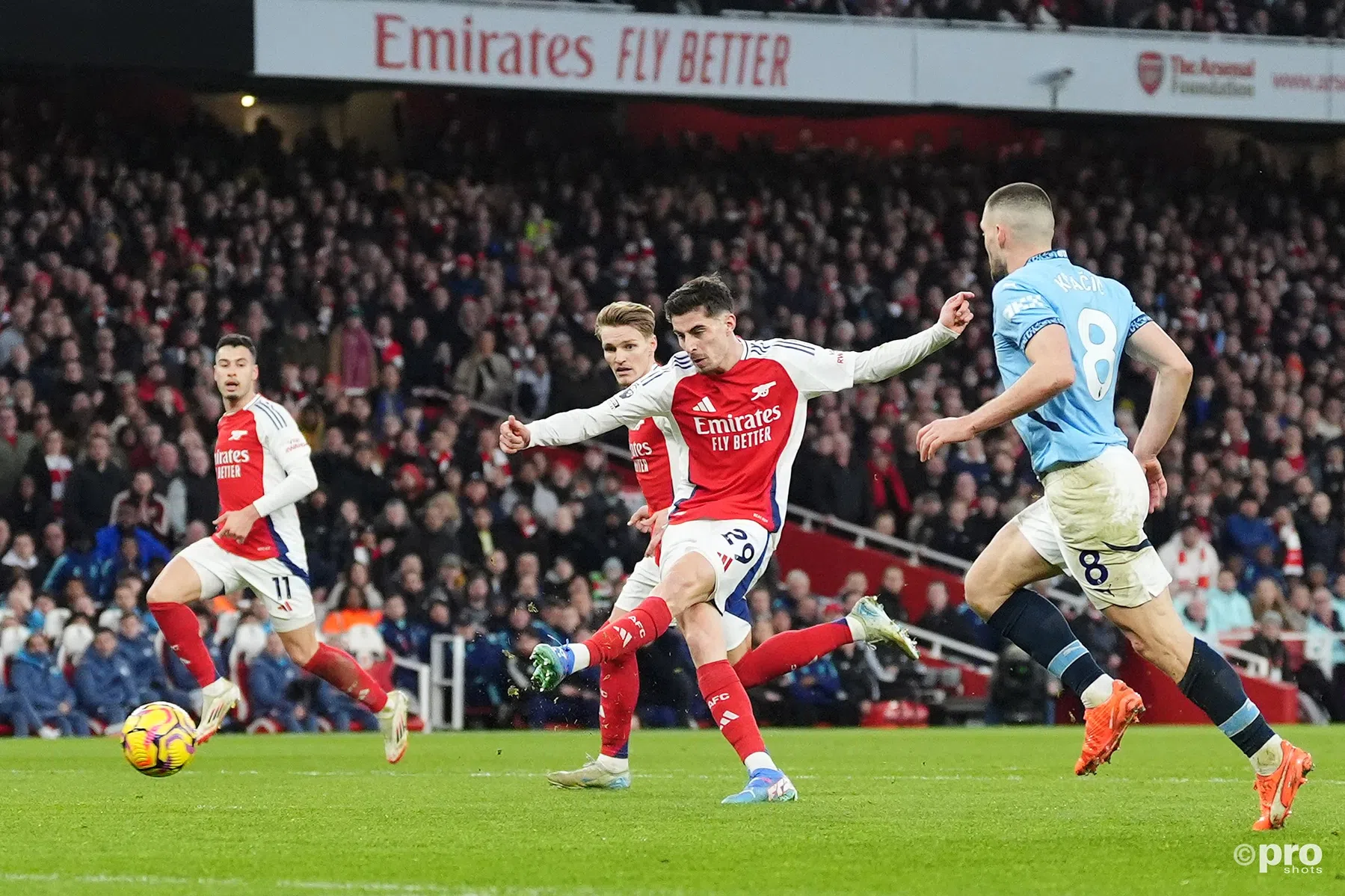 Arsenal maakt gehakt van Man City