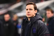 Thumbnail for article: Hubert weet dat Janssen geschorst kon zijn tegen RSCA: “Spelbepalende details”