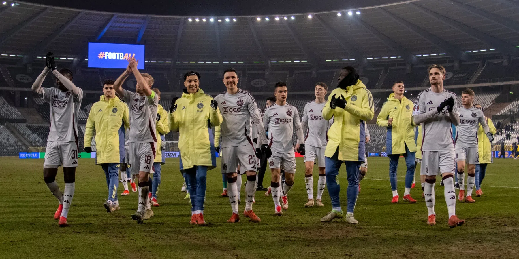 Driessen laakt nieuwe filosofie Ajax: 'Cruyff draait zich om in zijn graf'