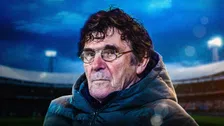 Thumbnail for article: Van Hanegem ziet Feyenoord 'vreemde' keuze maken: 'Waar slaat dit nou op?'