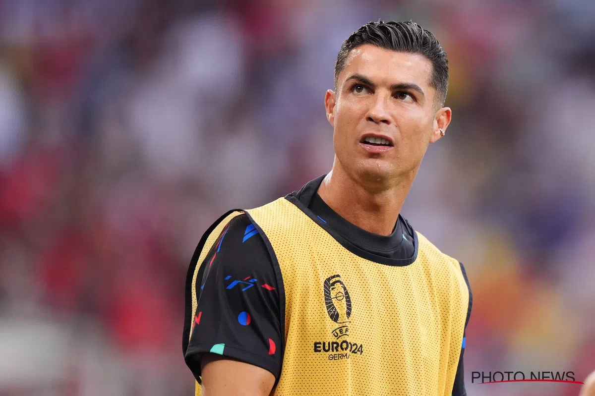 Ronaldo geeft penalty weg: 'Ik ben toch al de beste doelpuntenmaker ooit'
