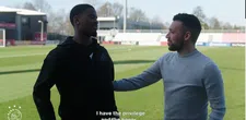 Thumbnail for article: Hato krijgt bijzonder cadeau van Farioli bij Ajax: 'Ik heb het voorrecht om...'