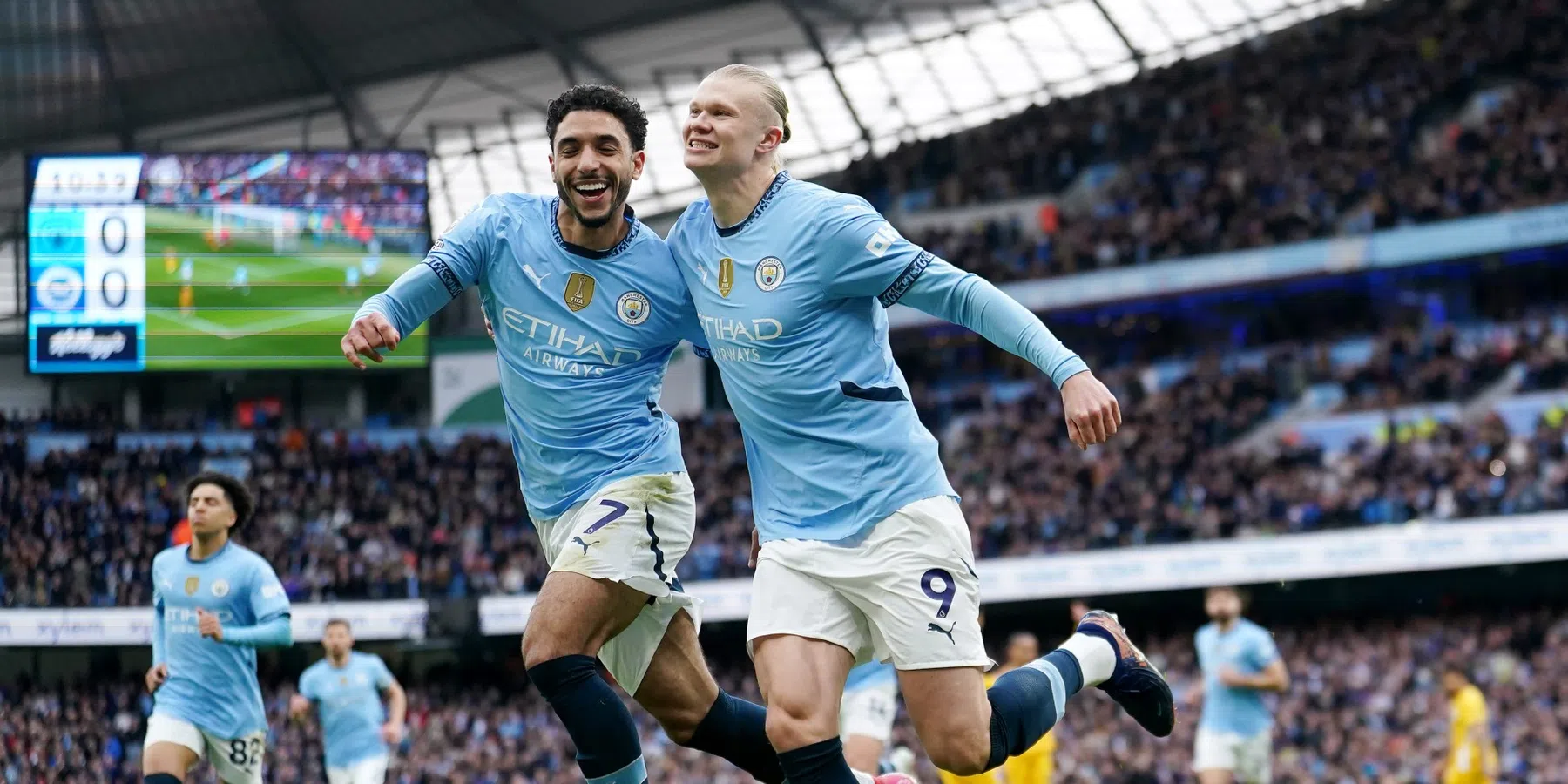 Historische treffer Haaland niet genoeg voor zege City, Nottingham wint wél