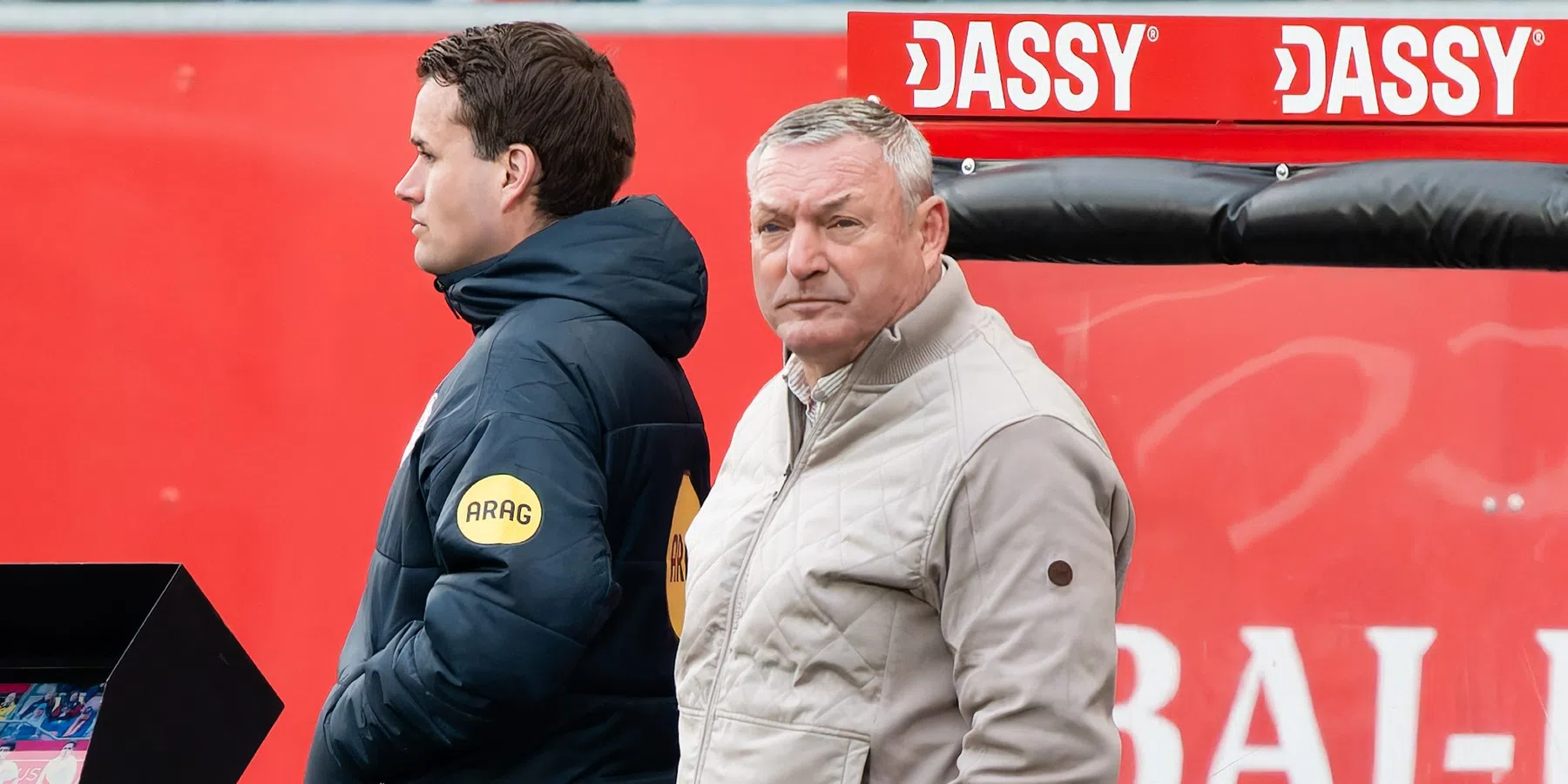 Ron Jans haalt uit naar NEC-directeur Wilco van Schaik