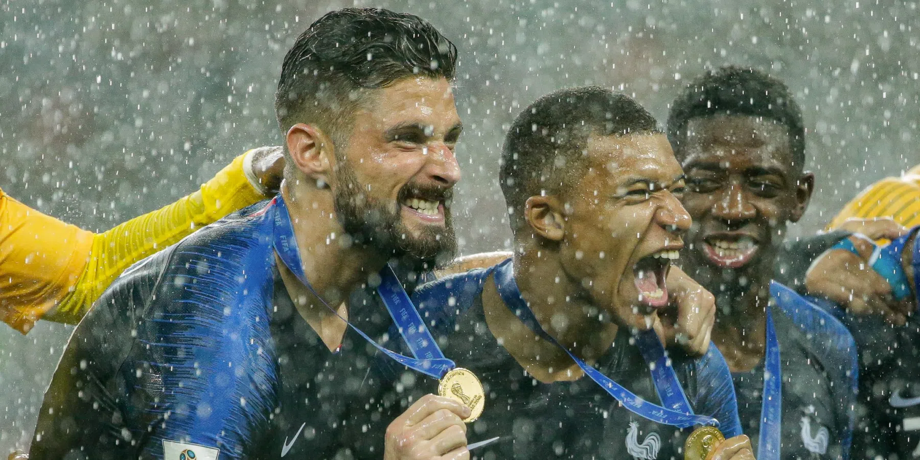 Mbappé vertelt vol trots over vriend in topvorm Dembélé
