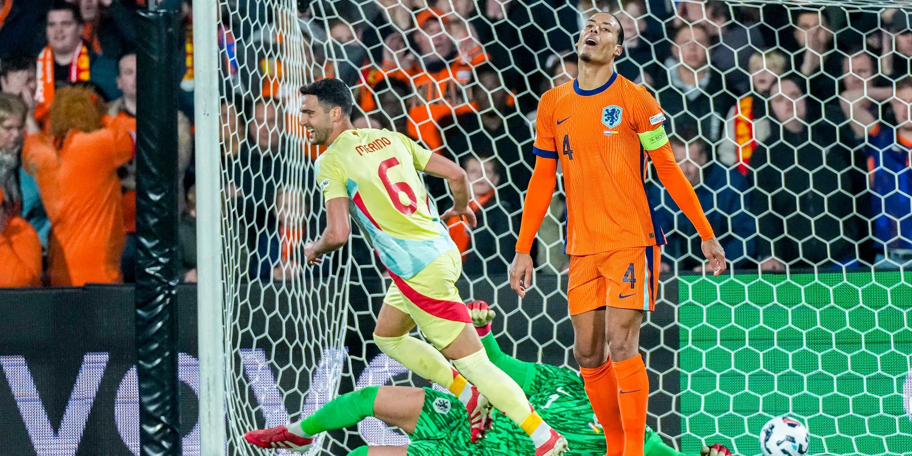 Tiental Oranje krijgt deksel snoeihard op de neus: stunt tegen Spanje blijft uit