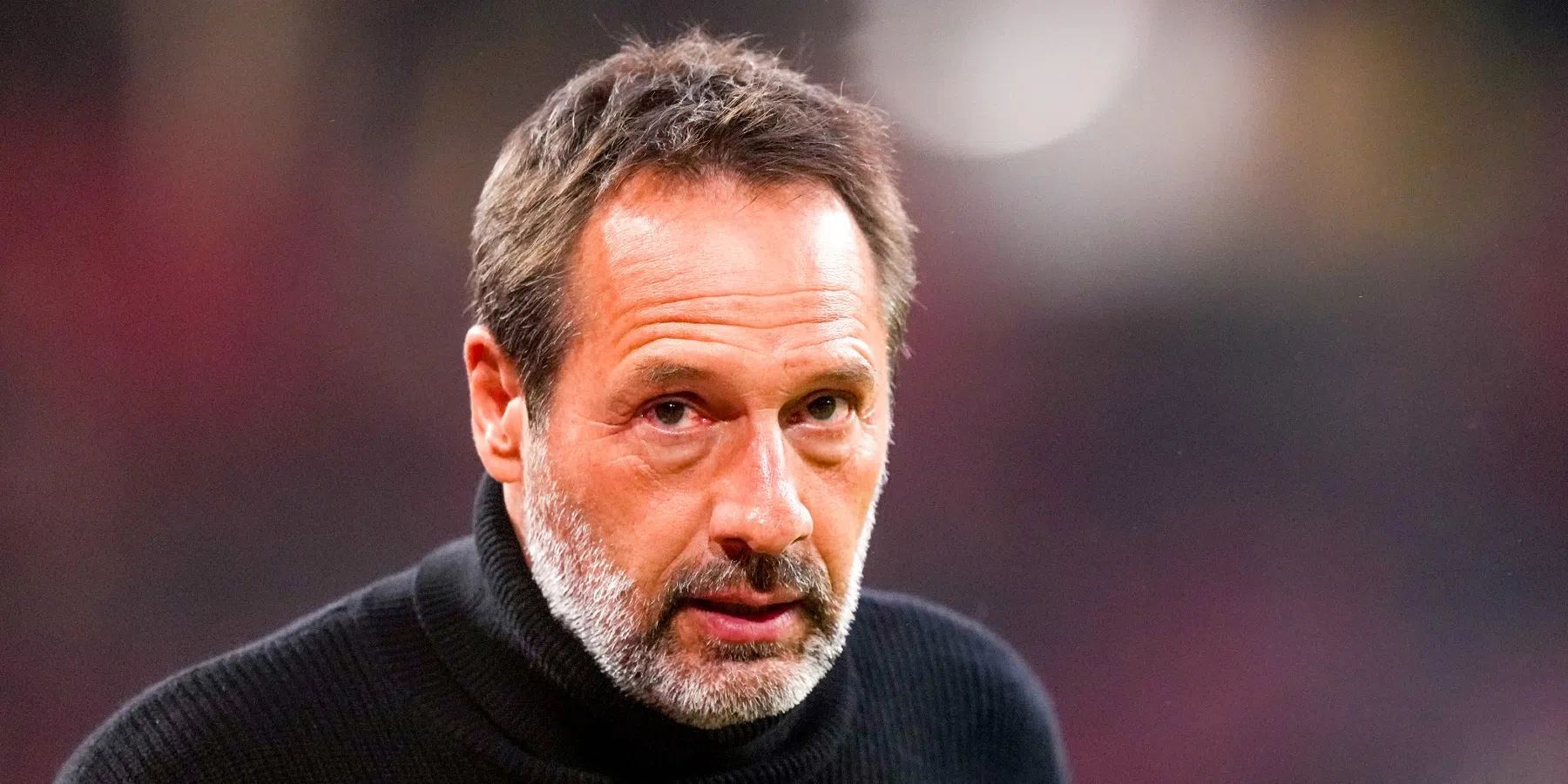 Van 't Schip schaamt zich na forse nederlaag: 'Excuses aan het volk'
