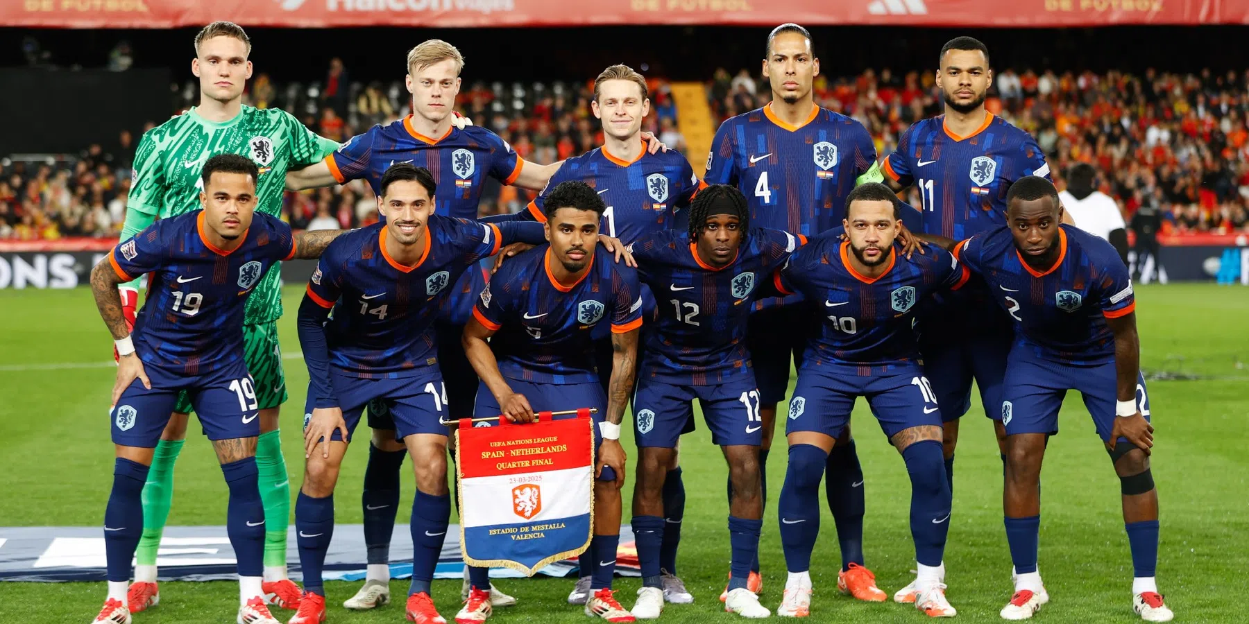 Van der Gijp looft Oranje-uitblinker Van Hecke