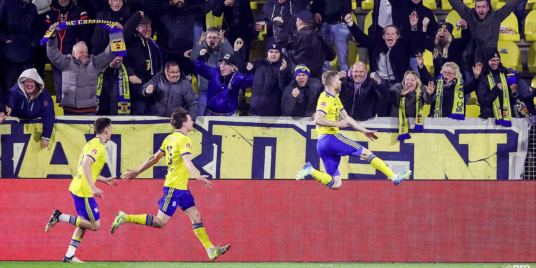 Cambuur en Excelsior doen uitstekende zaken, Telstar wint in extremis