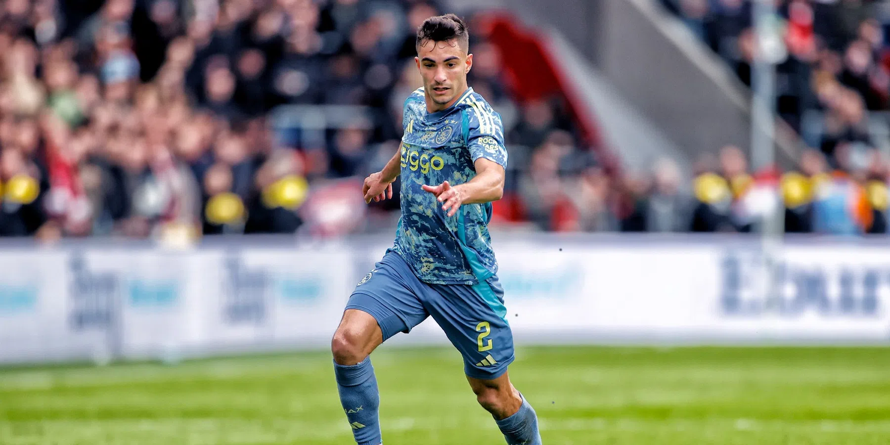 Ajax-verdediger Rosa blij met zijn transfer naar Amsterdam