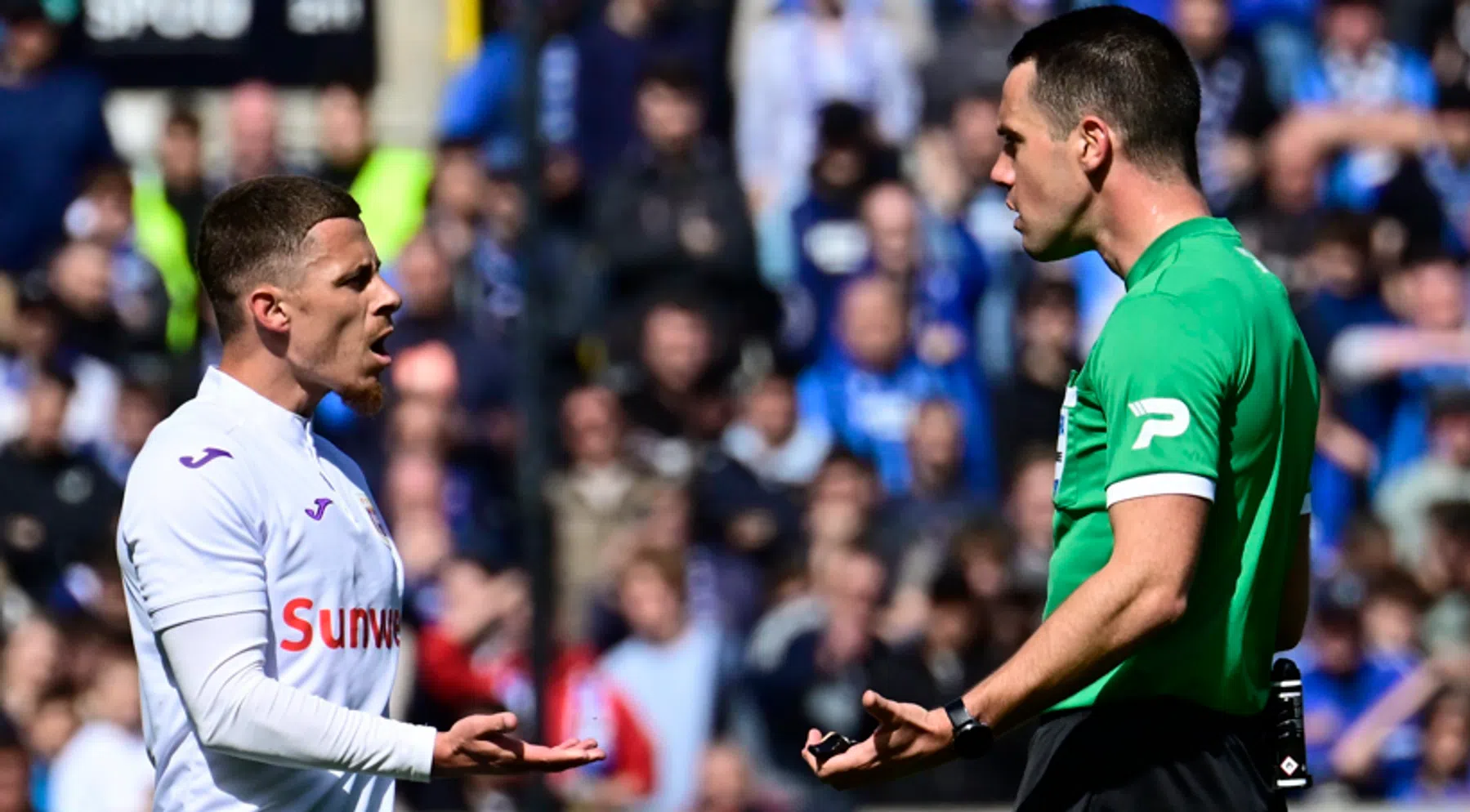 RSCA-fans zien Thorgan Hazard in de fout gaan tegen Club Brugge