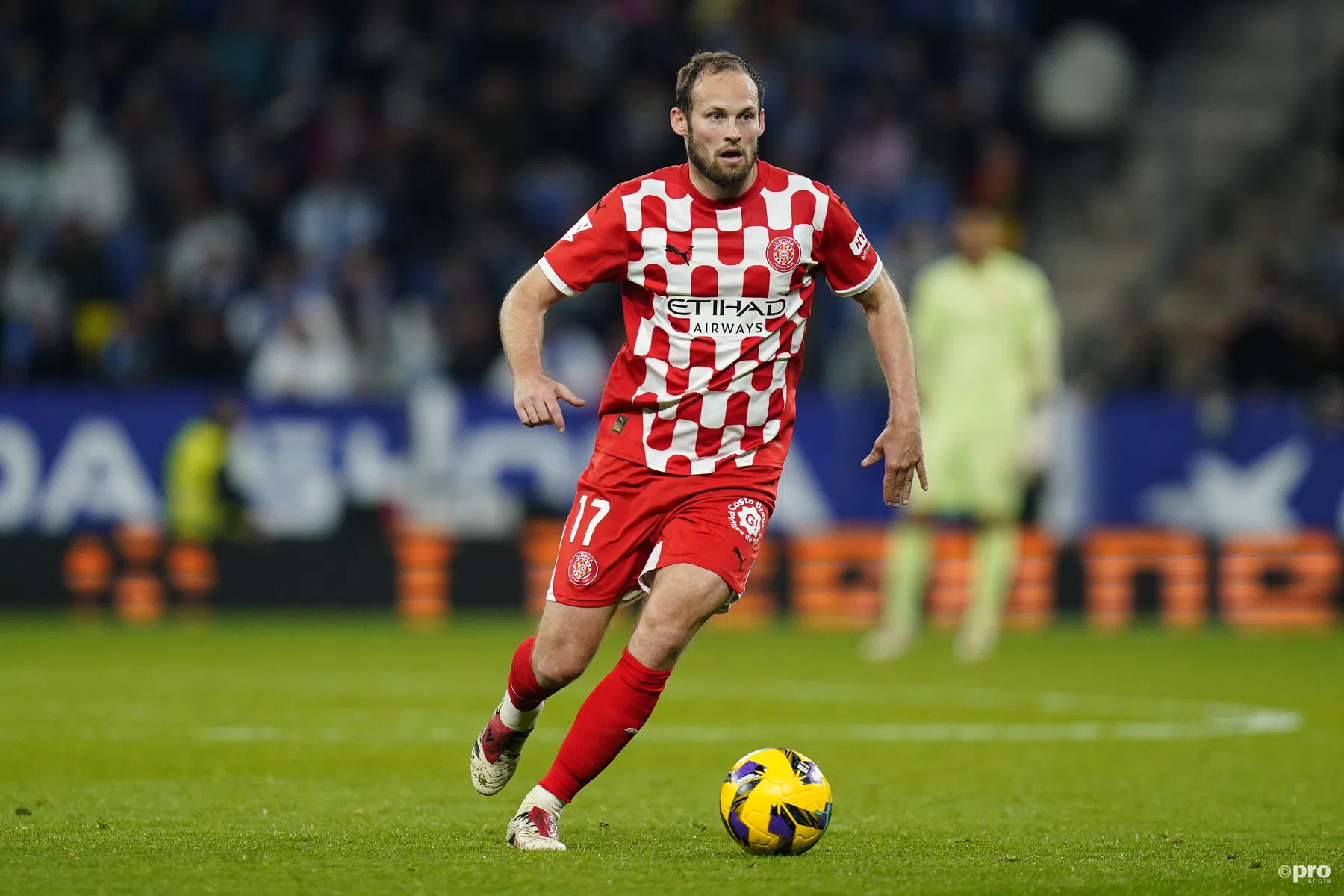 Daley Blind bewierookt bij Girona: 'Topklasse, altijd de slimste'