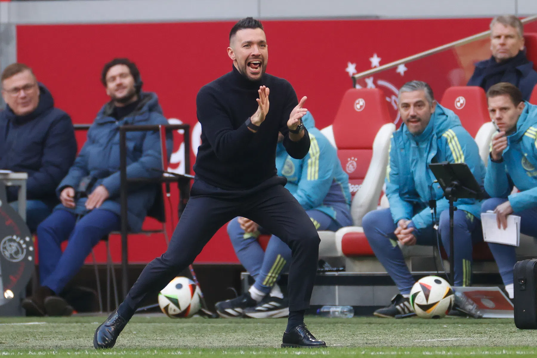 Tot wanneer loopt het contract van Farioli bij Ajax?