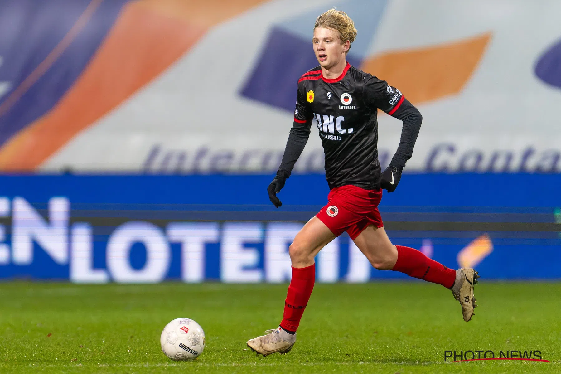 Hatenboer licht vertrek bij Ajax en Feyenoord toe