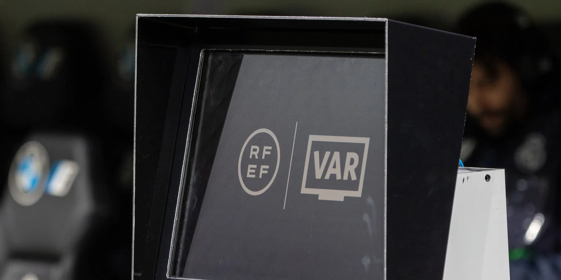 Ophef in Bulgarije nadat VAR gokt tijdens wedstrijd