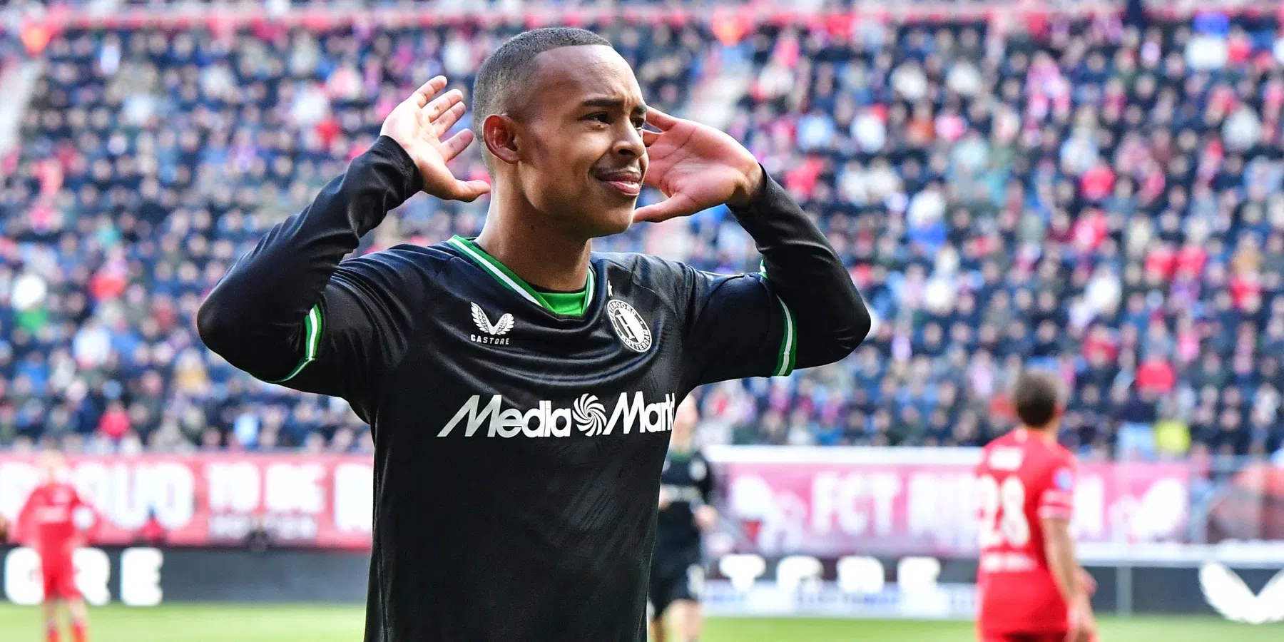 Feyenoord gaat de markt op bij Paixao-transfer