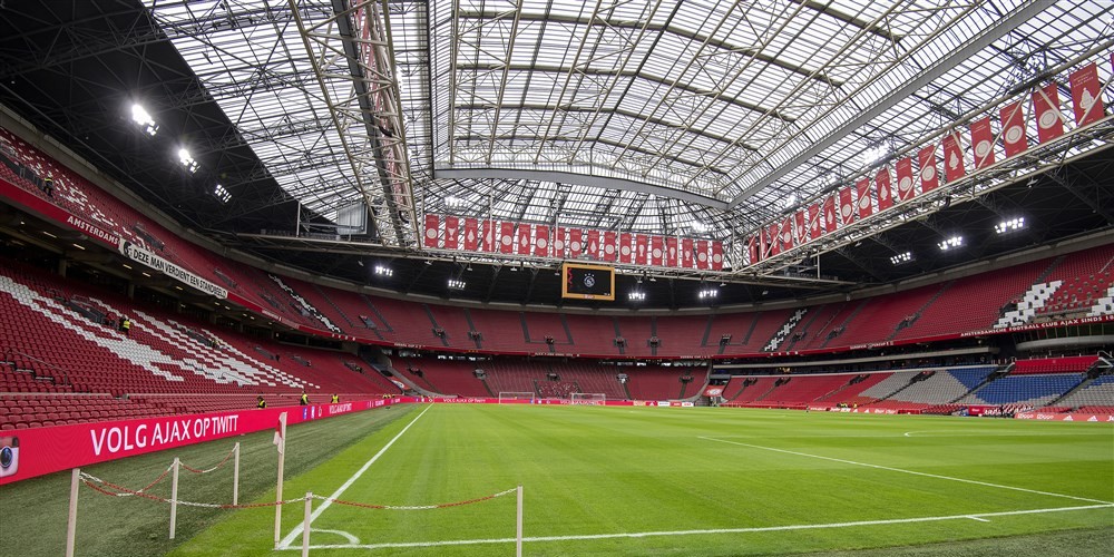 'Ajax mailt werknemers na ontslag van 60 FTE's'