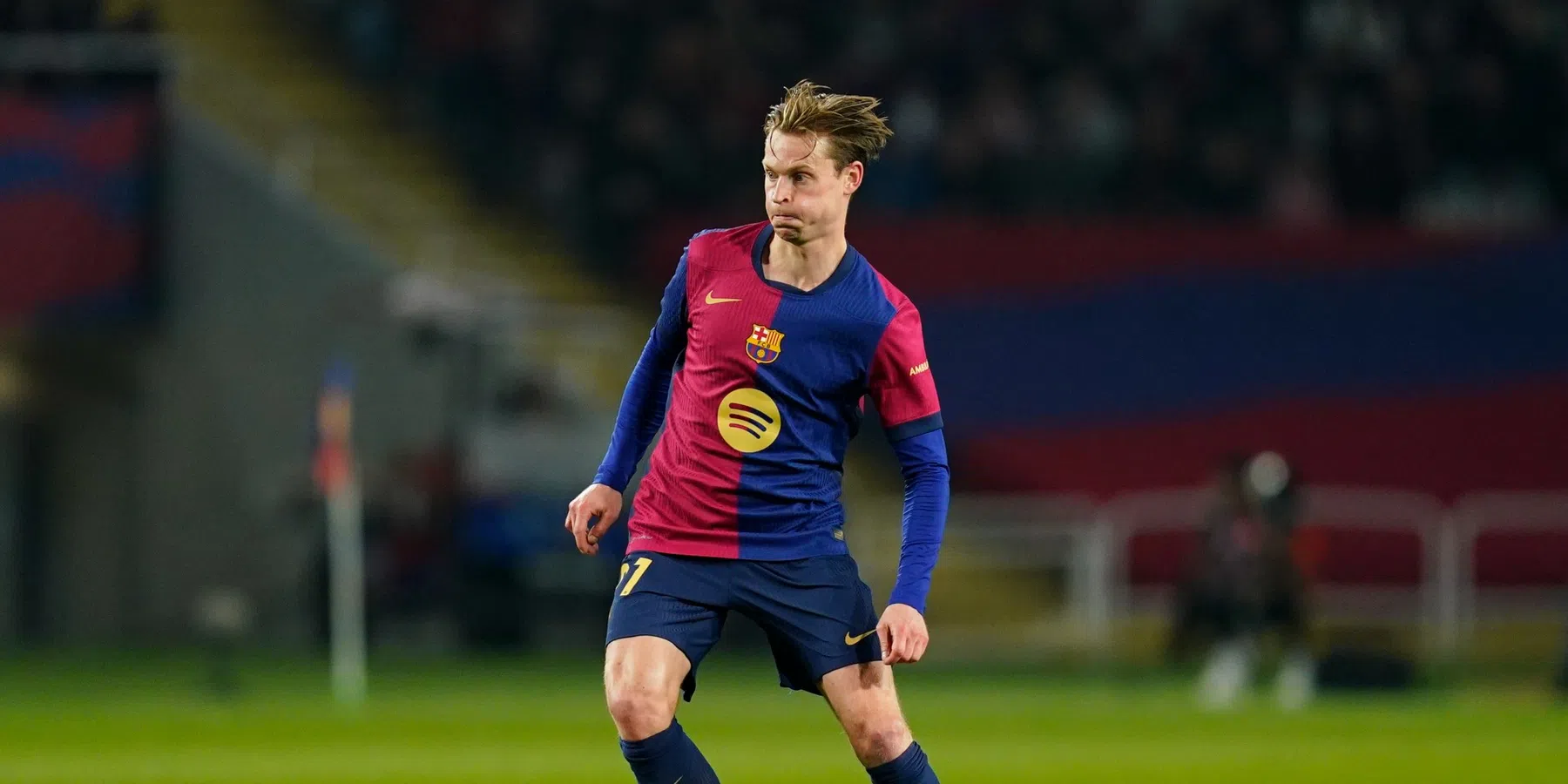 Van Bommel ziet verschil bij De Jong: 'Nu meer variatie'