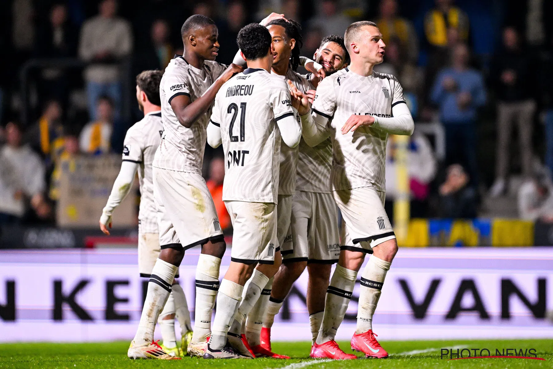 Charleroi en KVC Westerlo spelen gelijk (2-2)