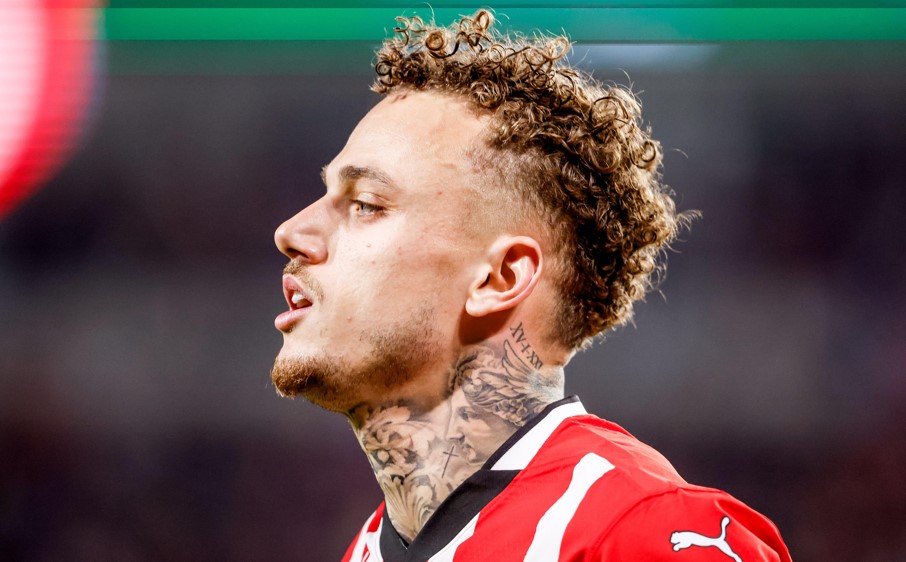 Noa Lang komt naar Jan Breydel om aftrap te geven tussen Club Brugge en KRC Genk