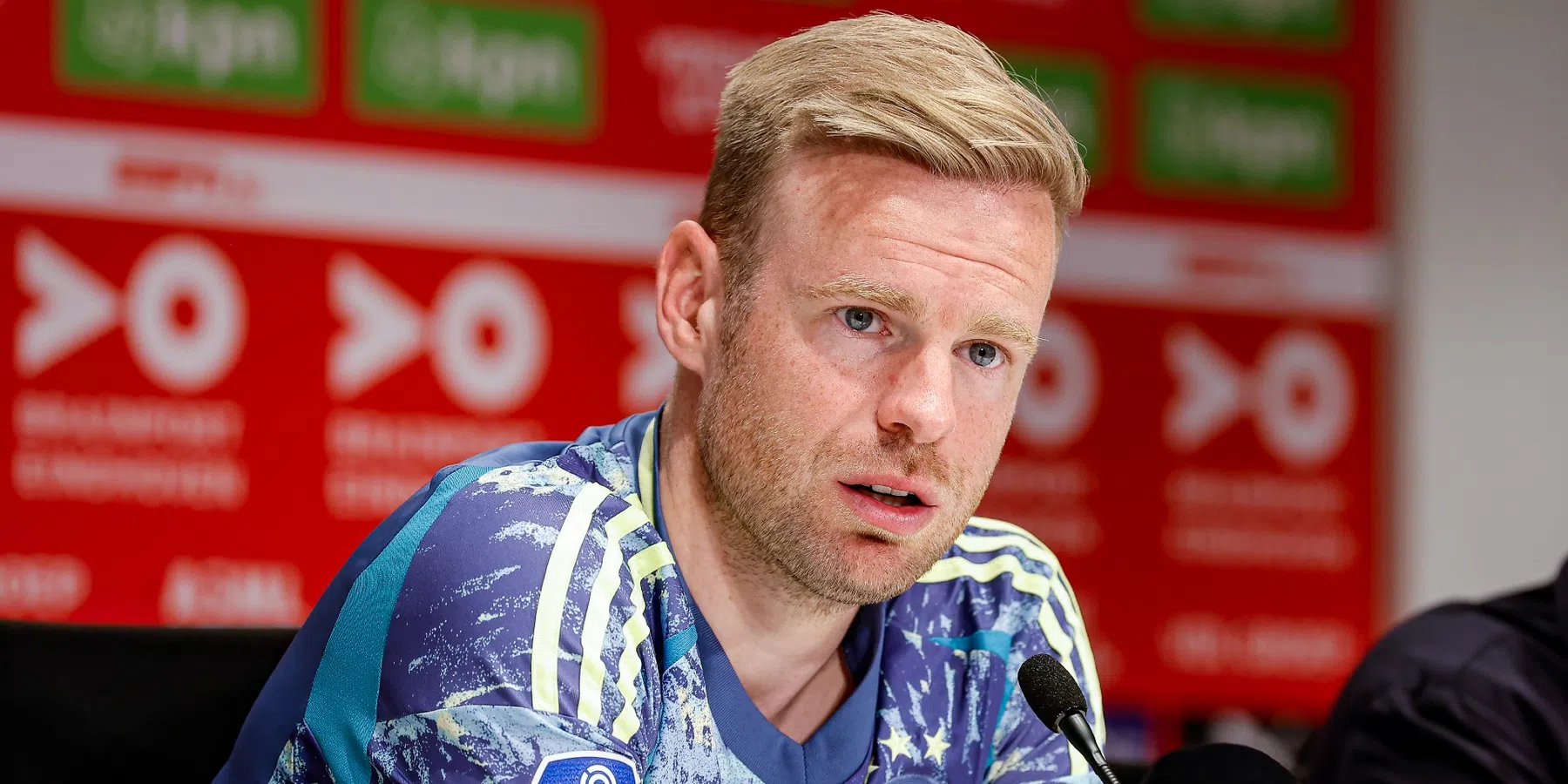 Davy Klaassen zwaar ontevreden over arbiter tijdens Willem ll - Ajax