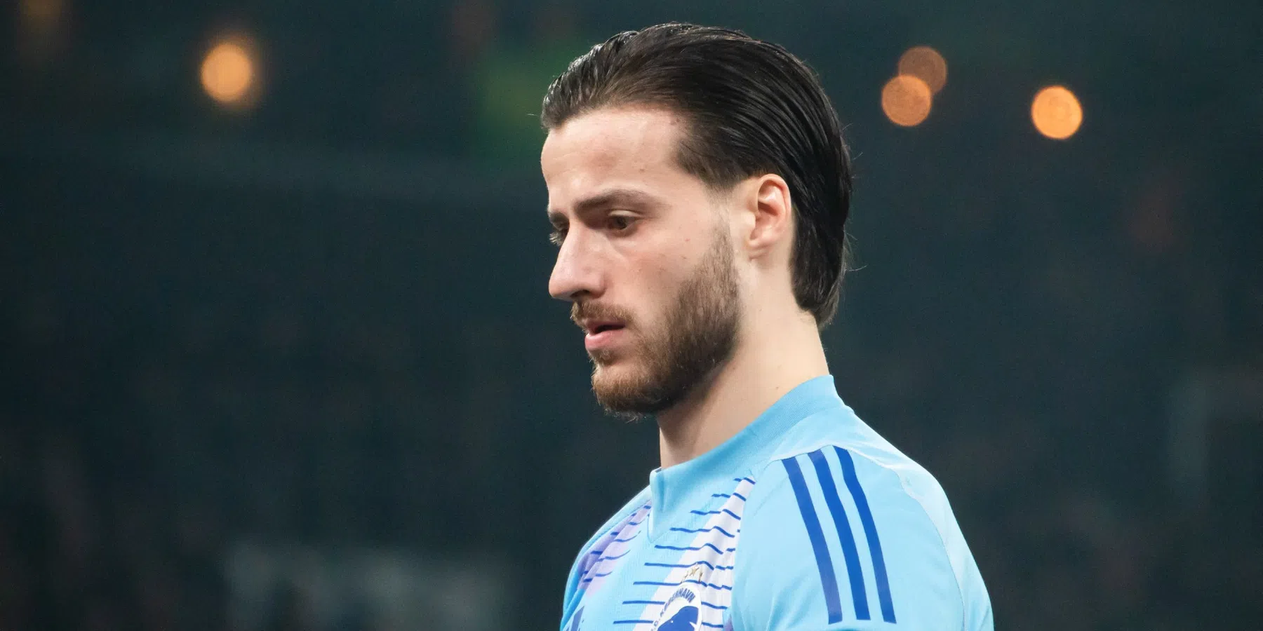 Diant Ramaj krijgt rode kaart in wedstrijd tegen Brøndby