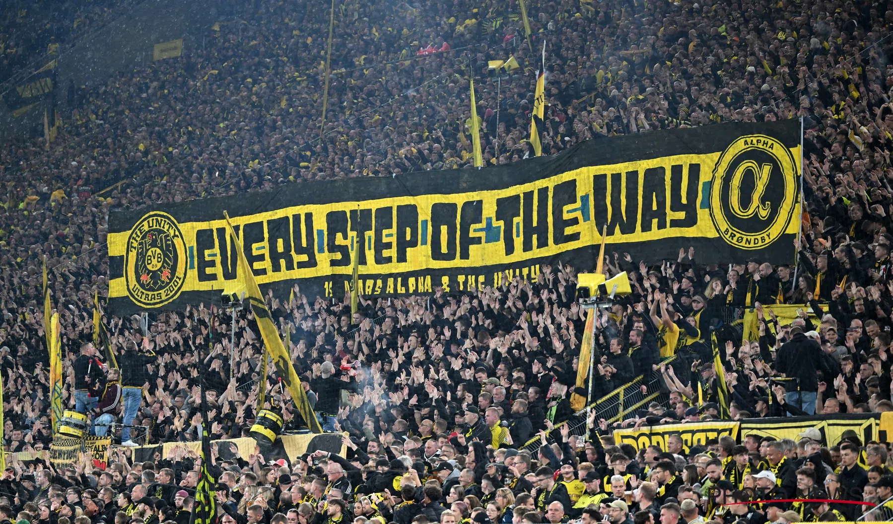 LIVE-Discussie: Opstellingen van Dortmund en Barcelona