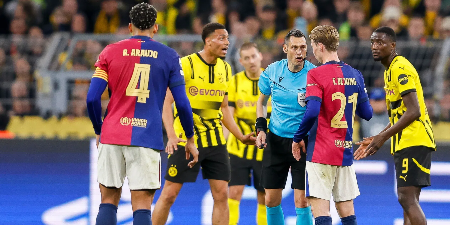 Spaanse pers over Frenkie bij Barça tegen Dortmund