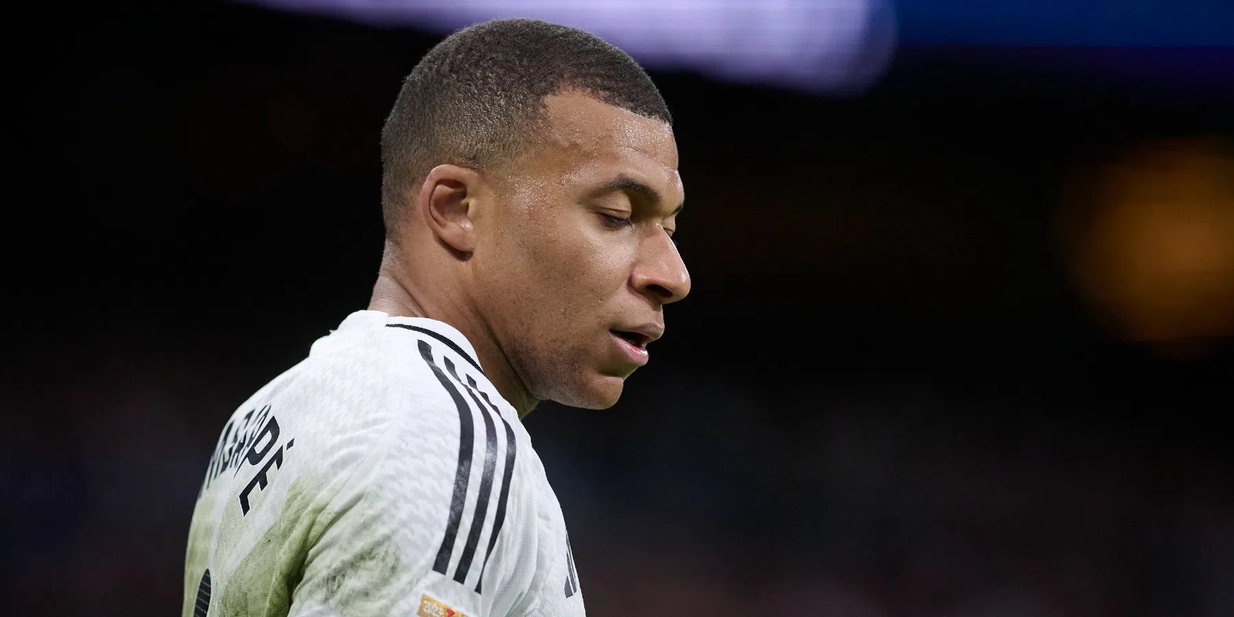 Mbappé wordt gespaard: één wedstrijd schorsing na doodschop