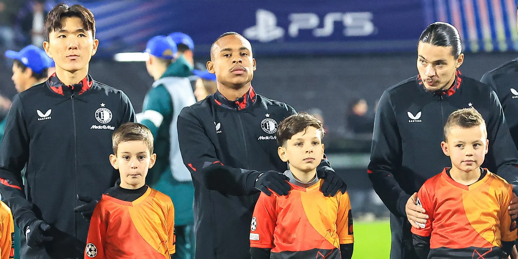 Hwang nog altijd diep onder indruk van Feyenoord-fans en liedje