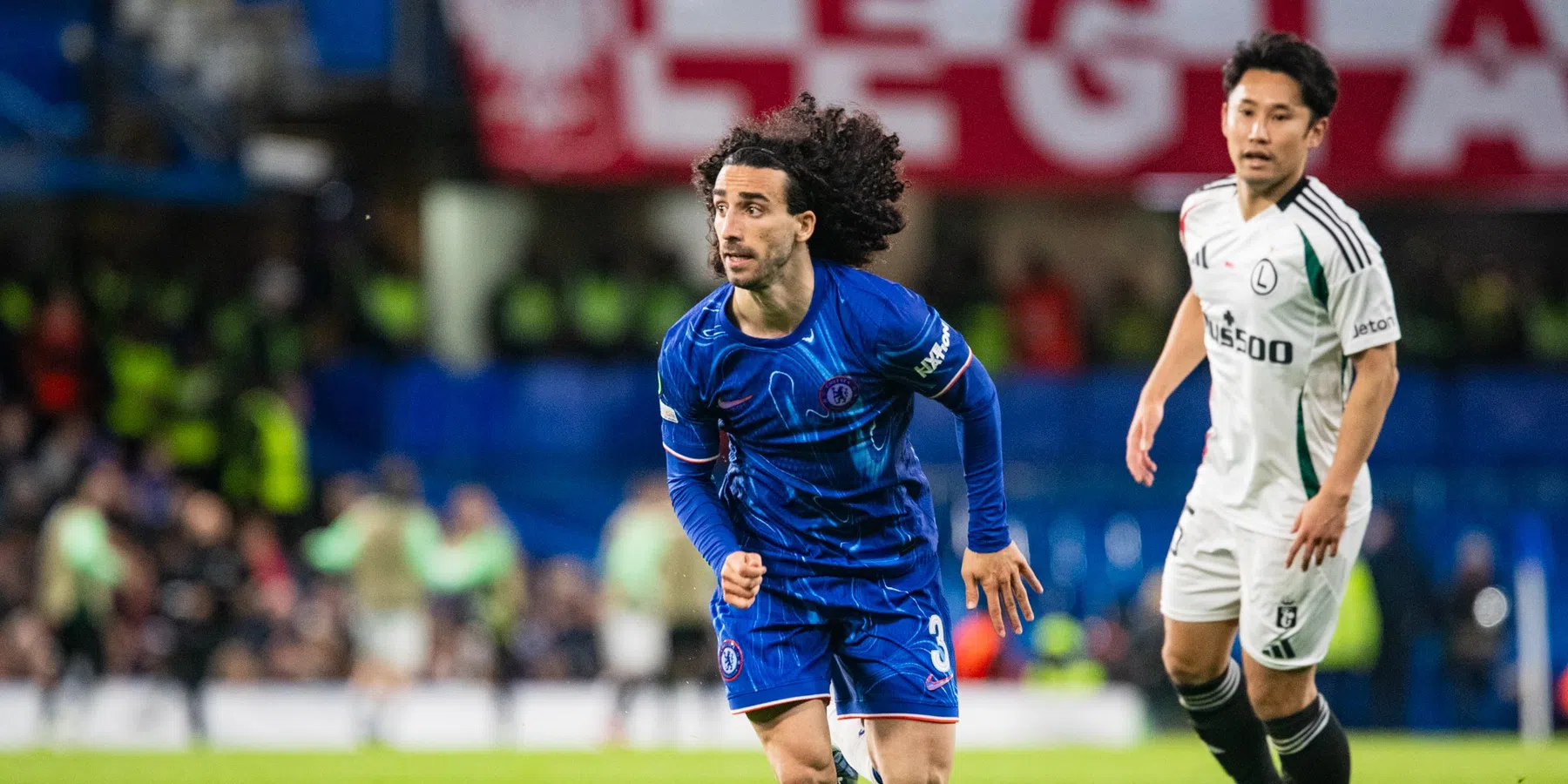 Chelsea verliest, maar is door naar halve finale Conference League