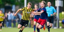 Thumbnail for article: Ajax verlengt met groot talent, Beuker enthousiast: 'Het type dat we graag zien'