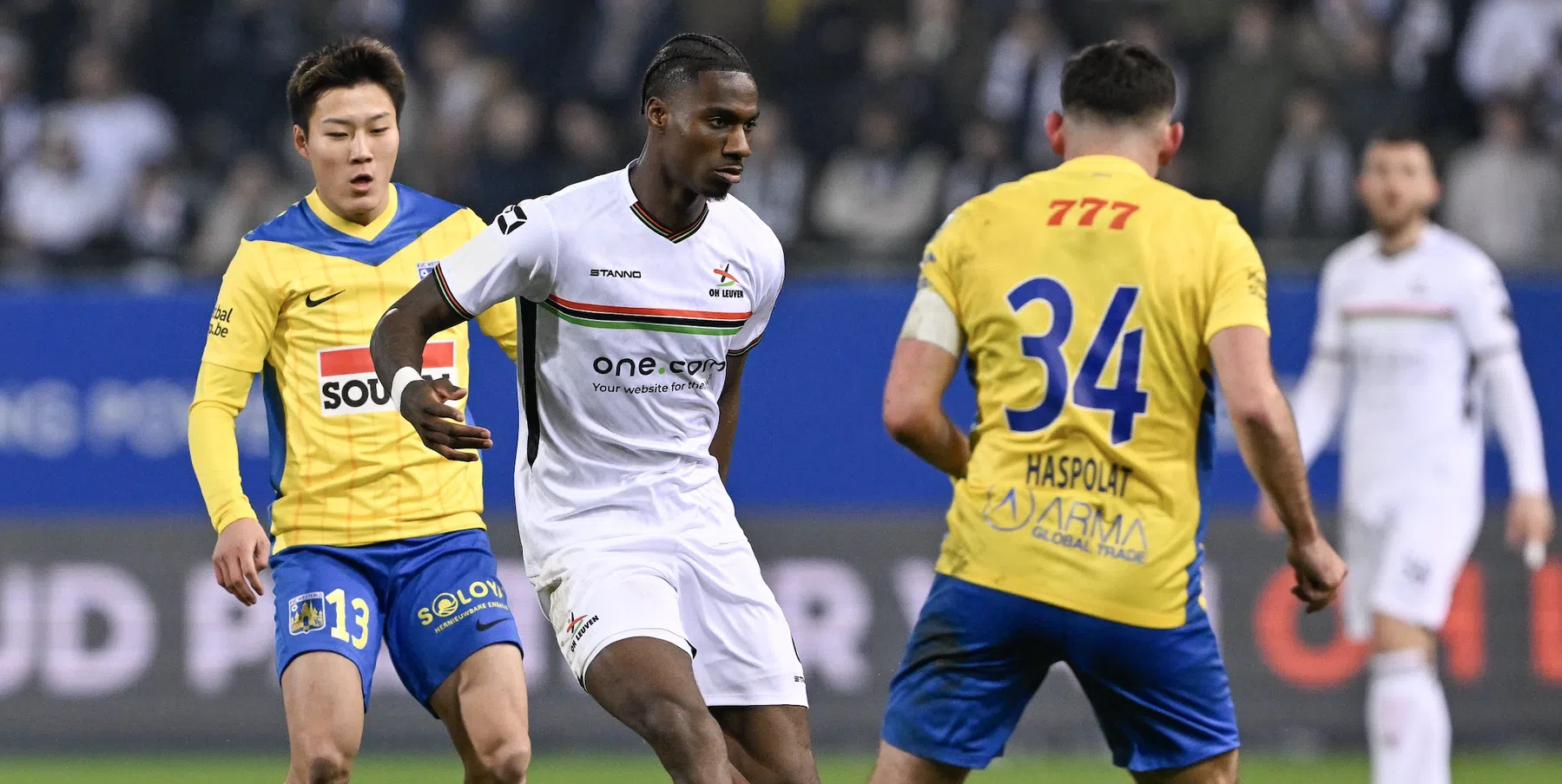 Waarom Banzuzi niet voor Anderlecht koos: “Bij OH Leuven kreeg ik wél die kans”
