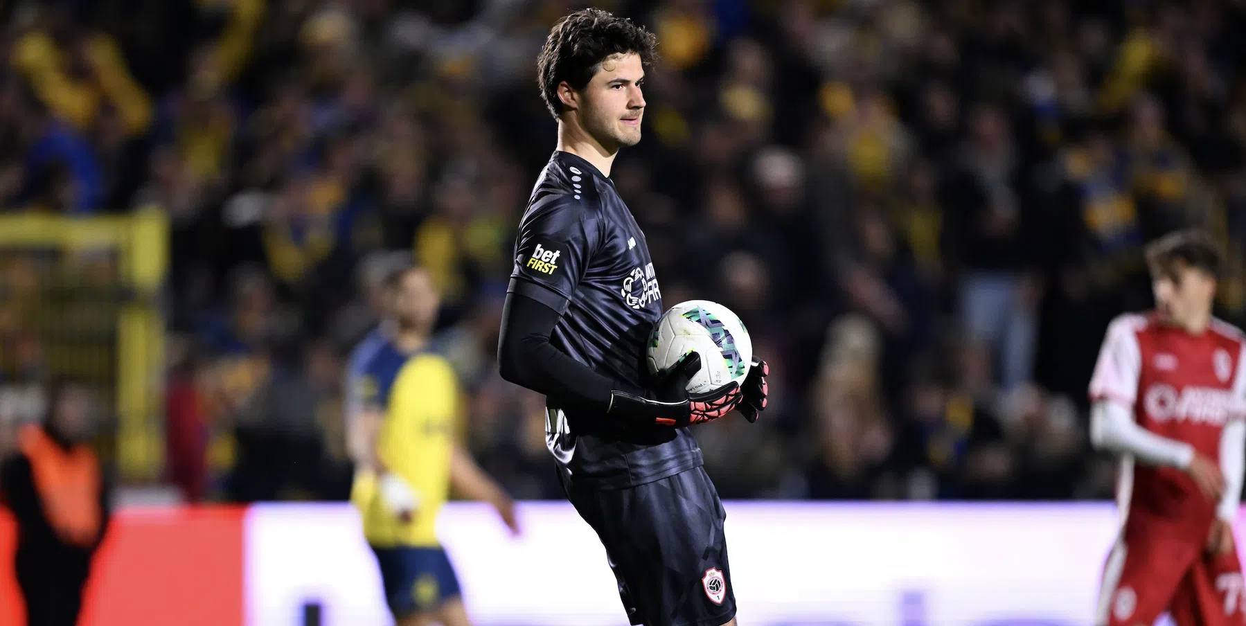 Lammens over transfer naar Antwerp: “Misschien zat ik dan wel nog bij Club Brugge”