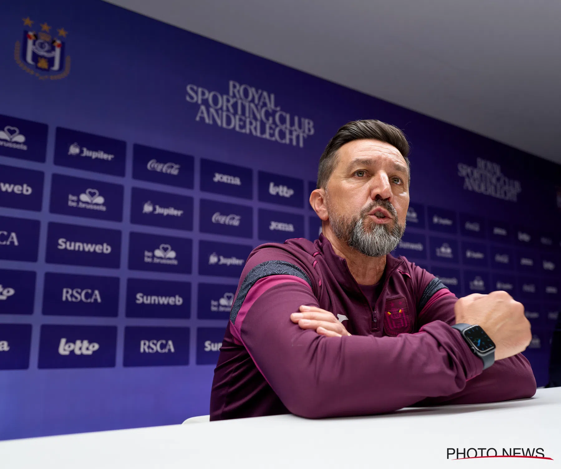 Kritiek op Andries Ulderink bij Antwerp en Besnik Hasi bij RSCA